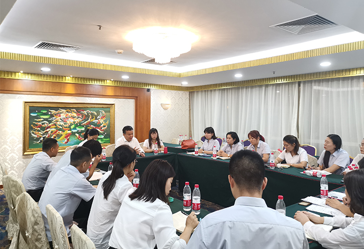 紫光照明2019年中工作會(huì)議暨銷售管理培訓(xùn)會(huì)議圓滿落幕 紫光照明2019年中工作會(huì)議暨銷售管理培訓(xùn)會(huì)議圓滿落幕